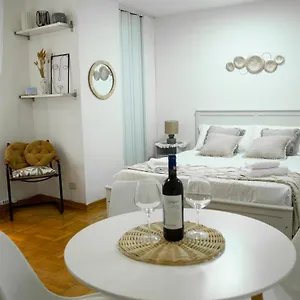  Apartment Shabby Studio- Ai Fori Imperiali