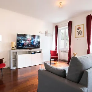  Apartment Il Principe - Luxury Boutique Near The Colosseo