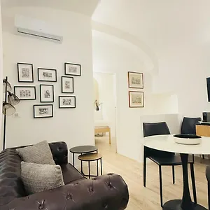  Apartment Suity I De Coccio